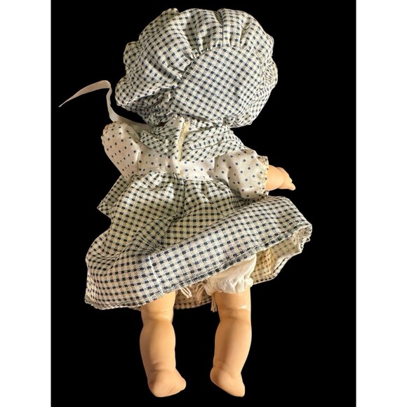 Vintage GiGo Pouty Expression Girl Bean Bag Doll 90s Crying Sad Baby 7.5 Bonet - Picture 5 of 7